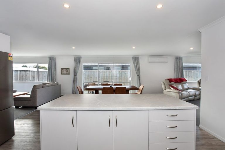 Photo of property in 28 Oldfield Lane, Marton, 4710