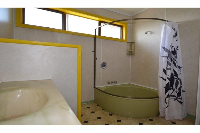 Photo of property in 13 Domett Street, Kawerau, 3127