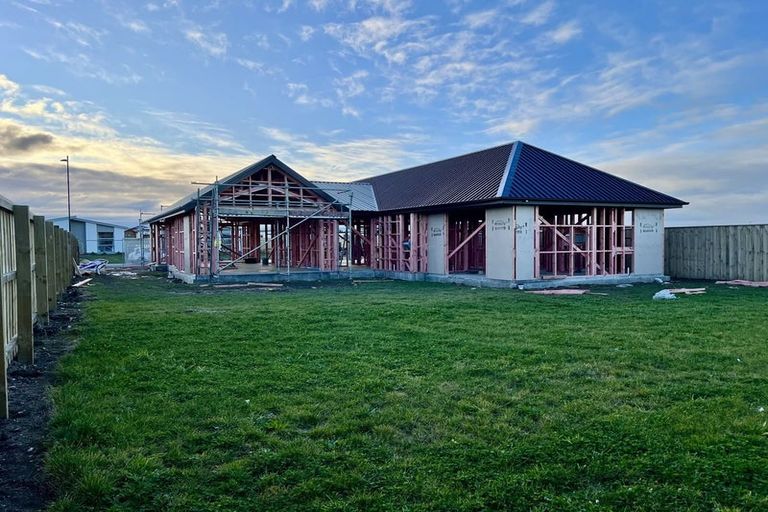 Photo of property in 16 Kite Street, Rolleston, 7614