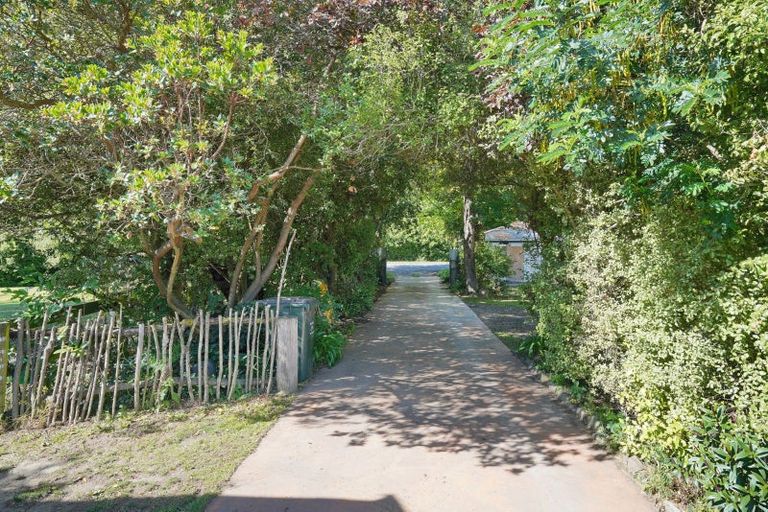 Photo of property in 10 Coldstream Road, Rangiora, 7473