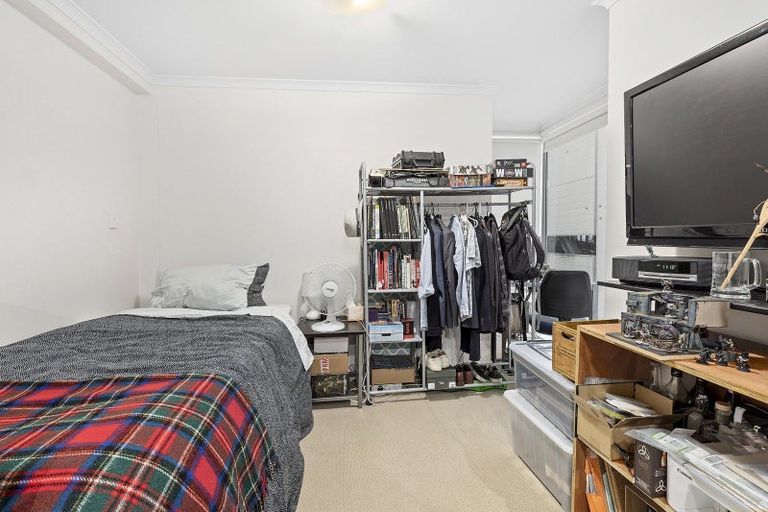 Photo of property in Monvie Apartments, 312/15 Holland Street, Te Aro, Wellington, 6011