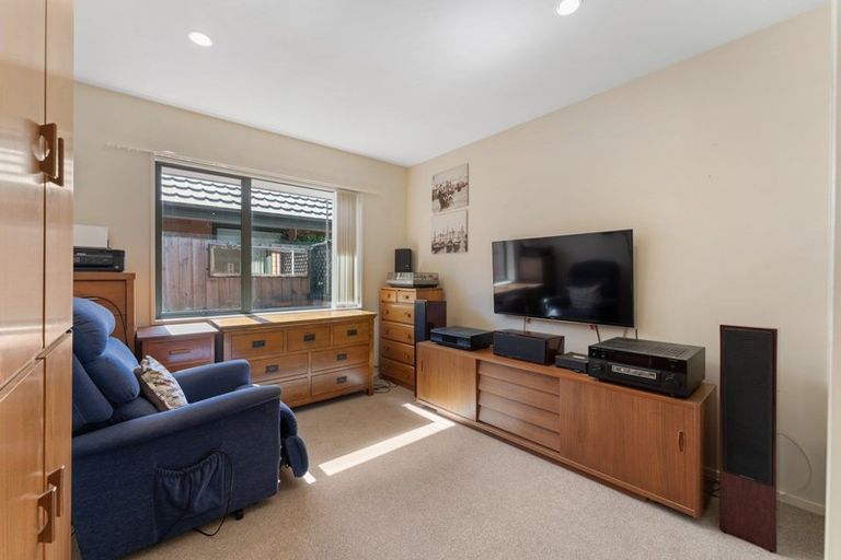 Photo of property in 17t Matawai Close, Rangiora, 7400