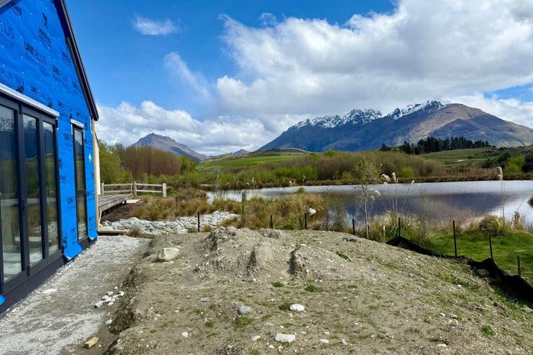 Photo of property in 22 Woolshed Road, Jacks Point, Queenstown, 9371