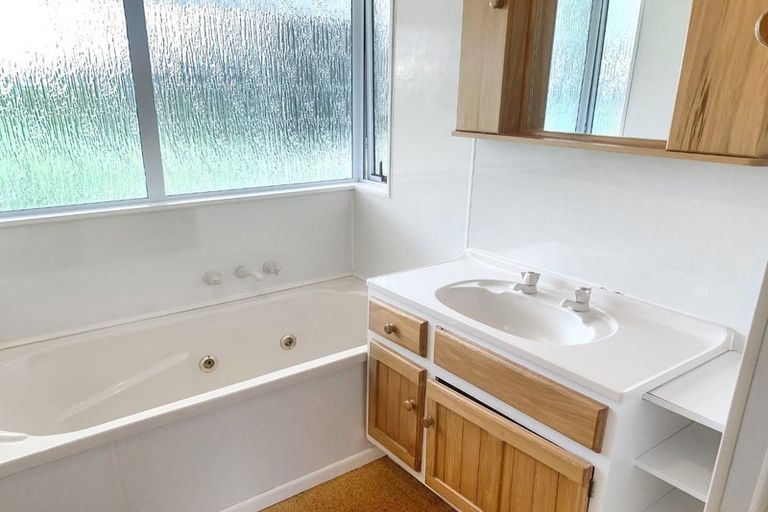 Photo of property in 161 Hendersons Line, Kelvin Grove, Palmerston North, 4470