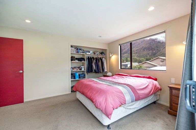 Photo of property in 27 Oxford Street, Kingston, Athol, 9793