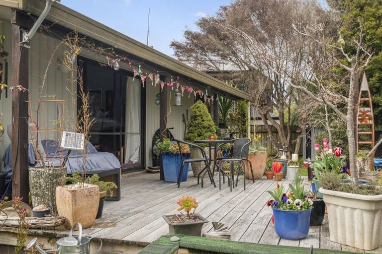 Photo of property in 2/7 Kereru Street, Two Mile Bay, Taupo, 3330