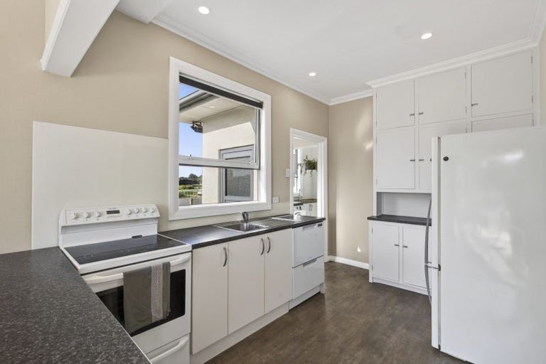 Photo of property in 264 Egmont Road, Hillsborough, New Plymouth, 4372