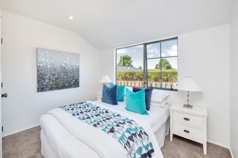 Photo of property in 20 Bushlands Park Drive, Albany, Auckland, 0632