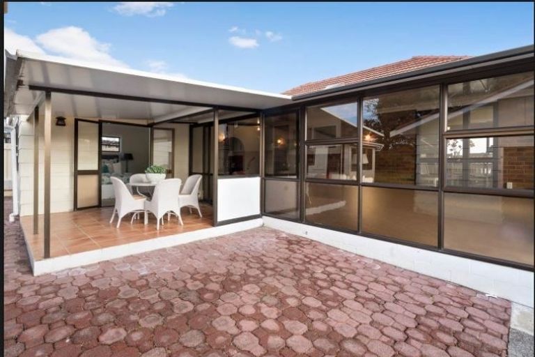 Photo of property in 16 Esperanto Road, Papatoetoe, Auckland, 2025