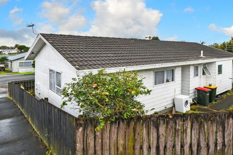 Photo of property in 3a James Road, Manurewa, Auckland, 2102