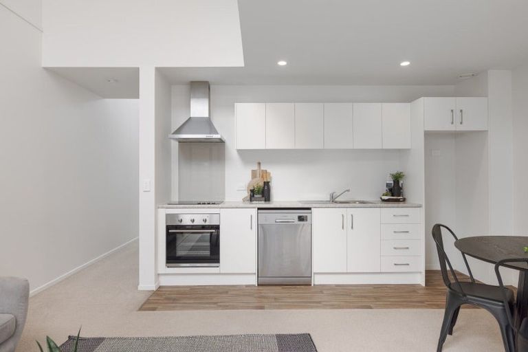 Photo of property in 17 Owens Place, Mount Maunganui, 3116