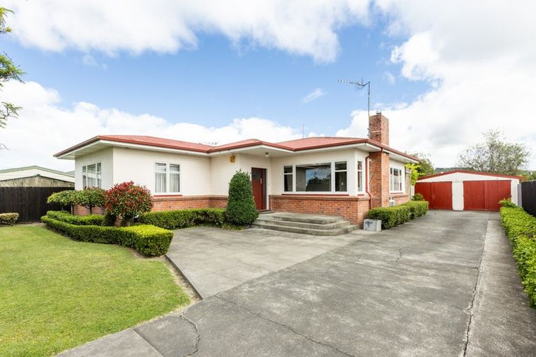 Photo of property in 153 Gloucester Street, Taradale, Napier, 4112