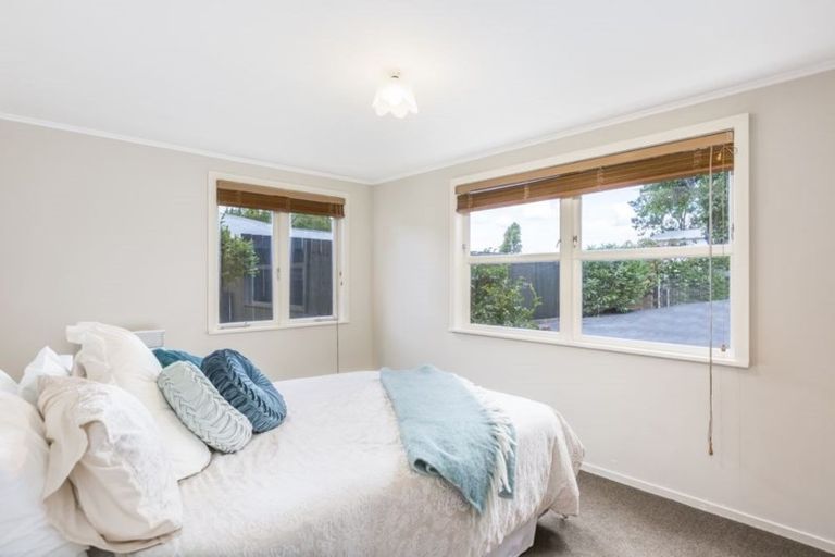 Photo of property in 10 Castleton Street, Birkdale, Auckland, 0626