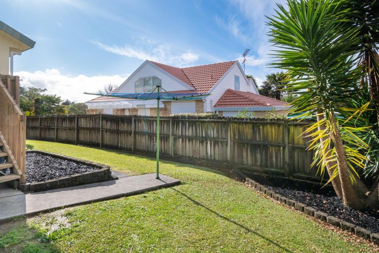 Photo of property in 29 Jubaea Place, Henderson, Auckland, 0610