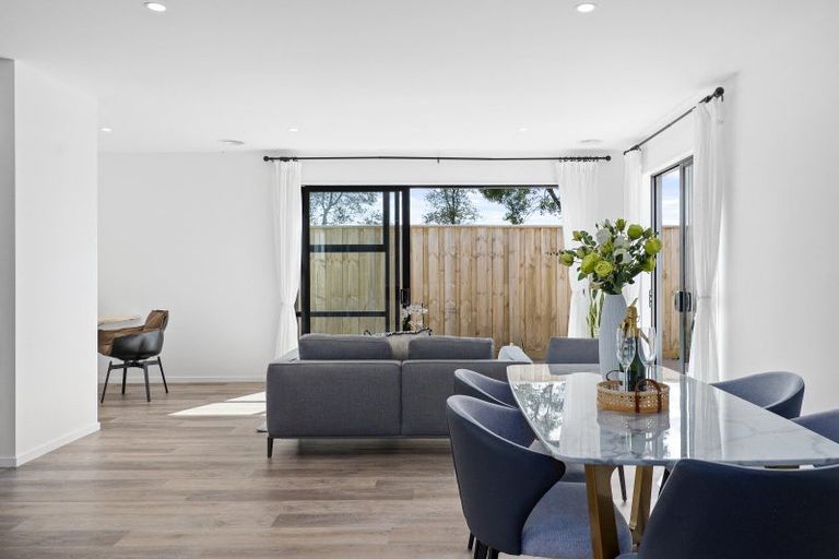 Photo of property in 28 Dynes Road, Rolleston, 7615