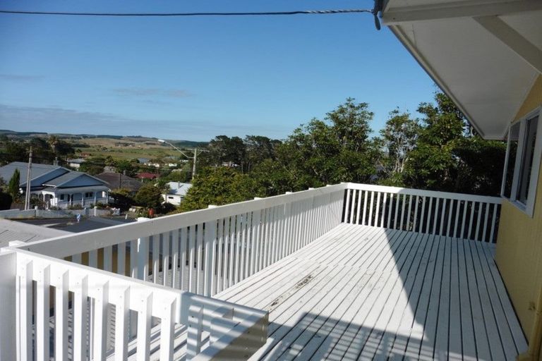 Photo of property in 46a Puriri Street, Helensville, 0800