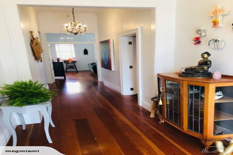 Photo of property in 23 Kowhai Street, Helensville, 0800