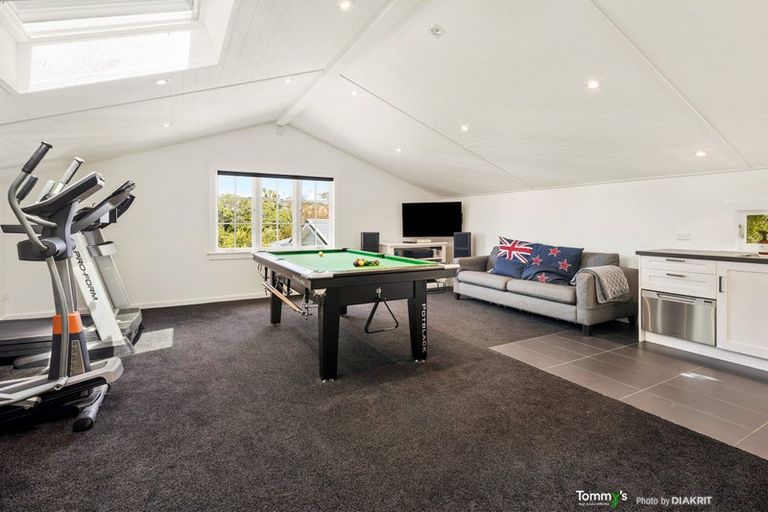 Photo of property in 17b Homewood Avenue, Karori, Wellington, 6012