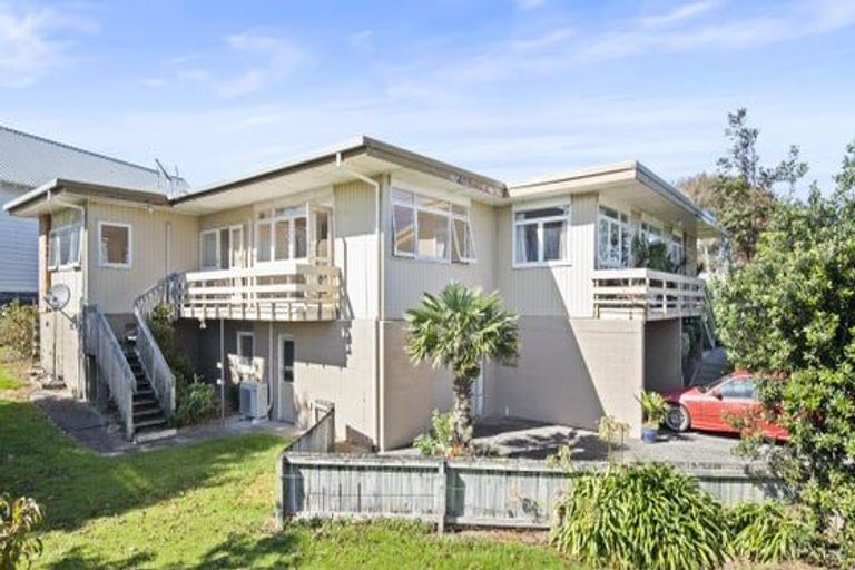 Photo of property in 17a Kent Street, Levin, 5510