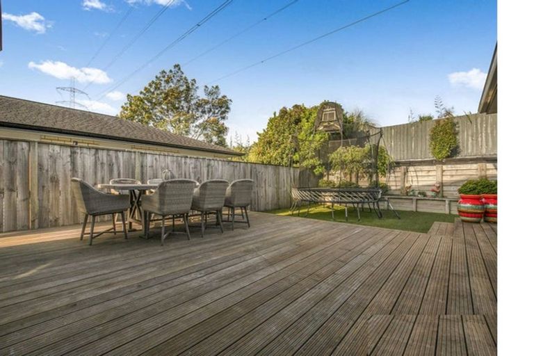 Photo of property in 153 Harbourside Drive, Karaka, Papakura, 2113