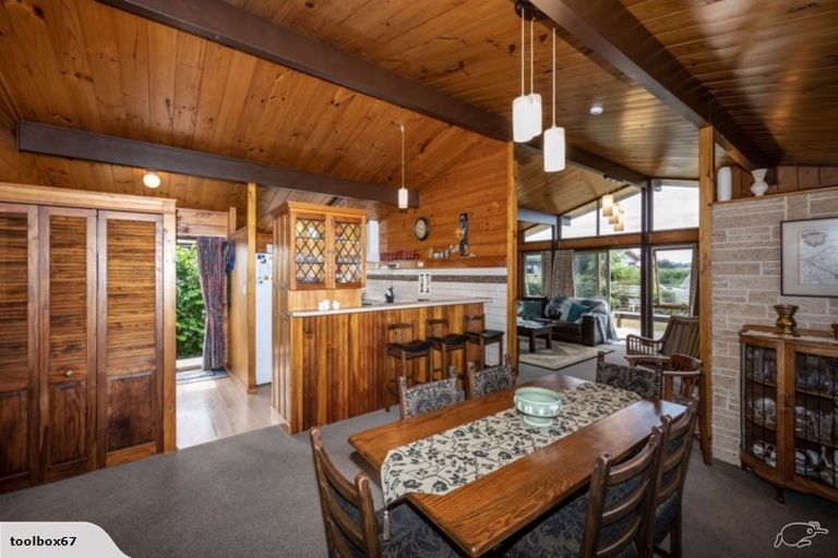 Photo of property in 28 Meachen Terrace, Waiuku, 2123