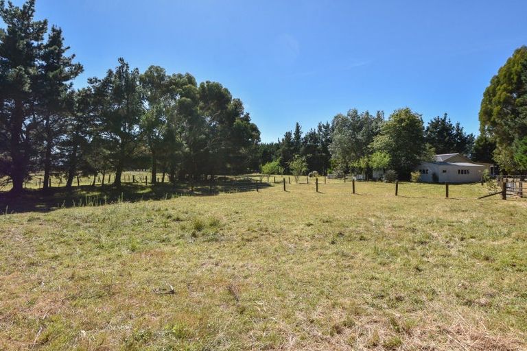 Photo of property in 45 Moroa Road, Tauwharenikau, 5771