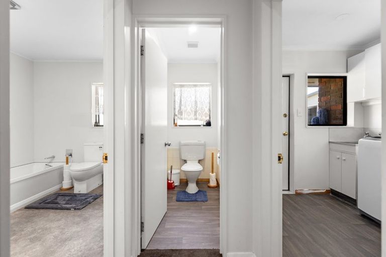 Photo of property in 127 James Line, Kelvin Grove, Palmerston North, 4414