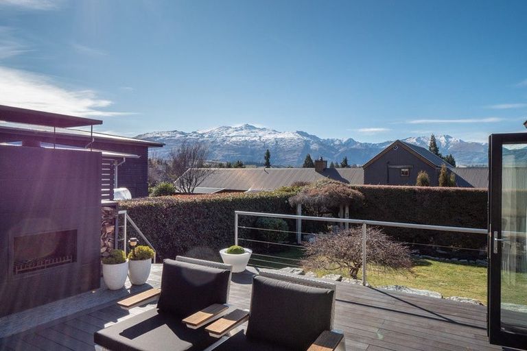 Photo of property in 1 Wellswood Way, Lower Shotover, Queenstown, 9371