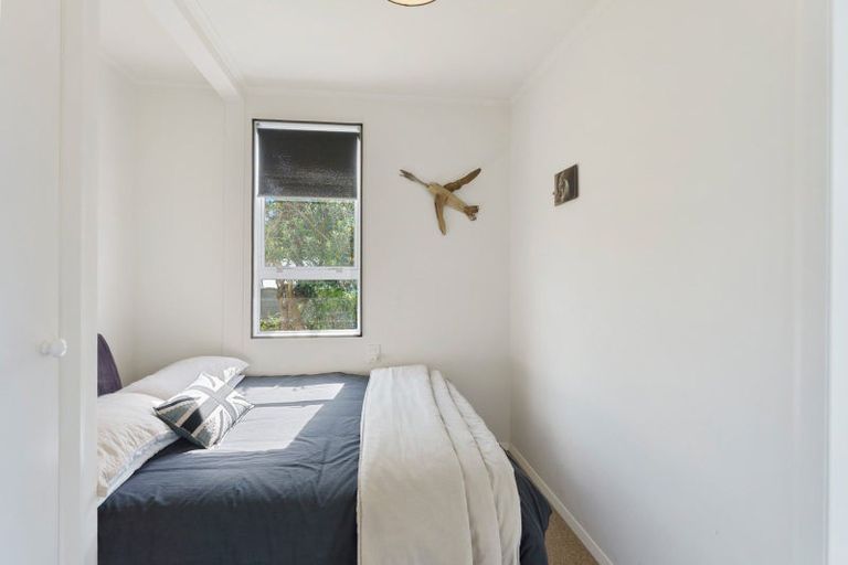 Photo of property in 3 Arthur Street, Waikawa Beach, Manakau, 5573
