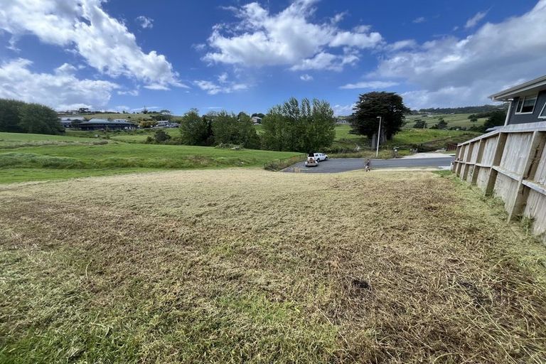 Photo of property in 3 Komarohi Road, Snells Beach, 0920