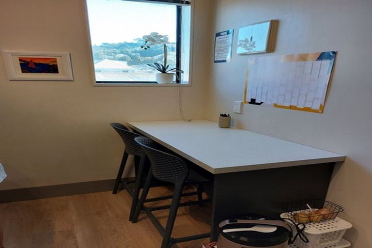 Photo of property in Urbane Apartments, 25/29 Webb Street, Mount Cook, Wellington, 6011