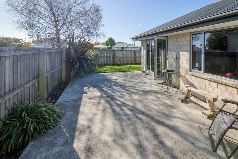 Photo of property in 21 Cridland Street West, Kaiapoi, 7630