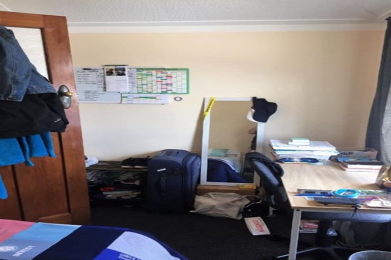 Photo of property in 17 Hankey Street, Mount Cook, Wellington, 6011