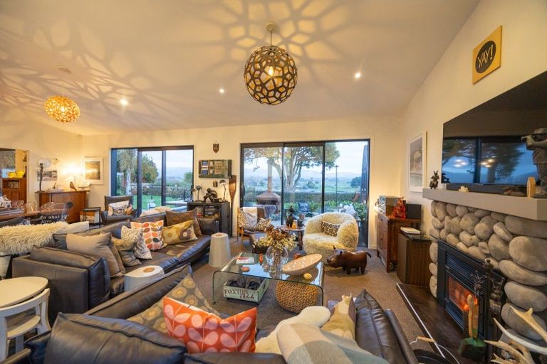 Photo of property in 54 Rodeo Drive, Kelvin Grove, Palmerston North, 4414