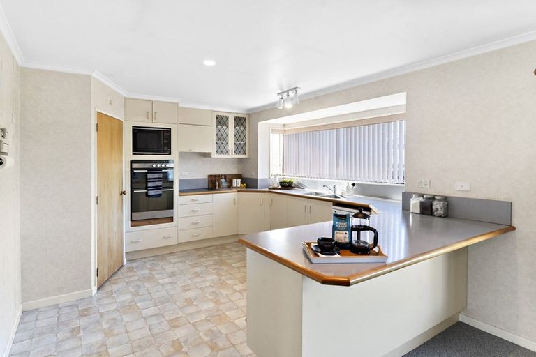 Photo of property in 7 Oak View Place, Greytown, 5712