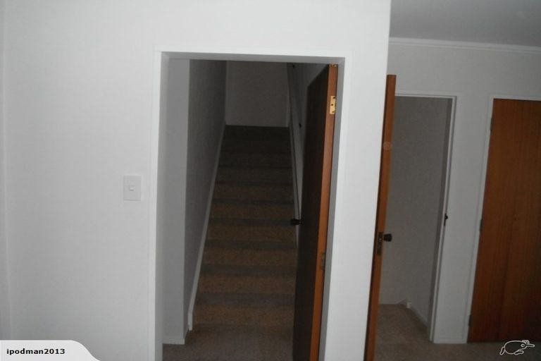 Photo of property in 44a Saint Ronans Avenue, Waterloo, Lower Hutt, 5011