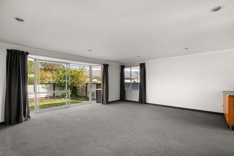 Photo of property in 50 Achil Street, Cromwell, 9310