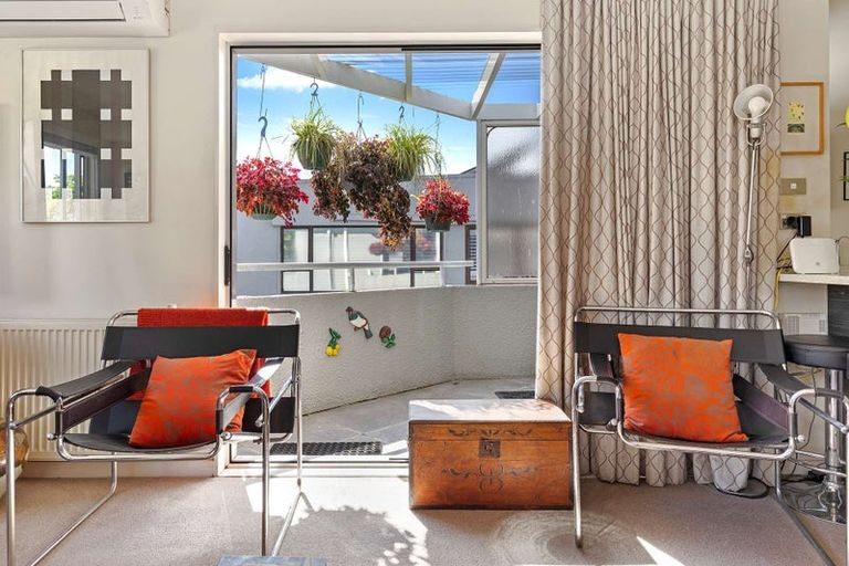 Photo of property in 1120 Whakaue Street, Rotorua, 3010