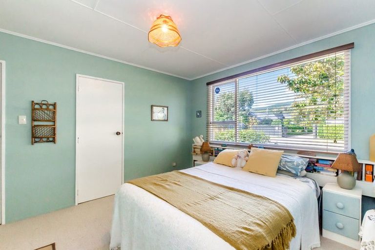 Photo of property in 93 Rimu Road, Raumati Beach, Paraparaumu, 5032