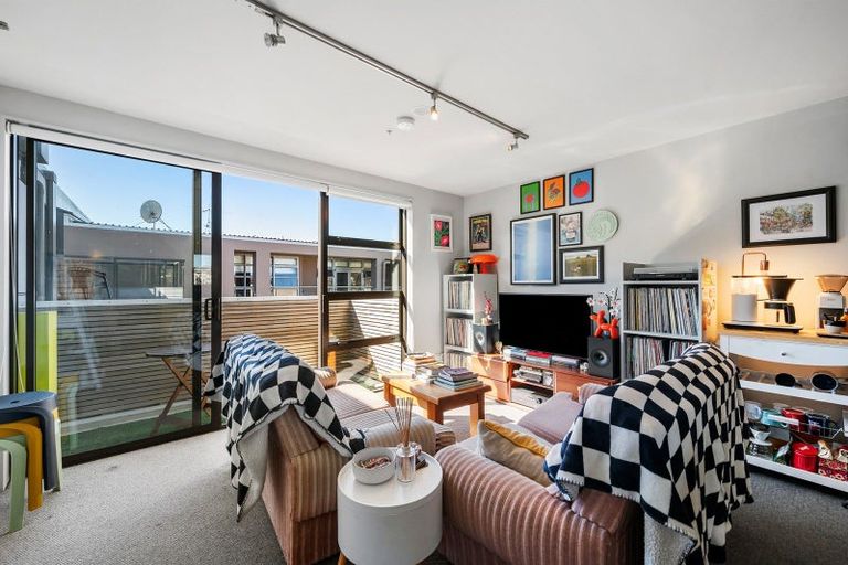 Photo of property in Detroit Apartments, 306/181u Tasman Street, Mount Cook, Wellington, 6021