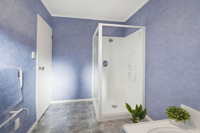 Photo of property in 47 Meridian Grove, Kelvin Grove, Palmerston North, 4414