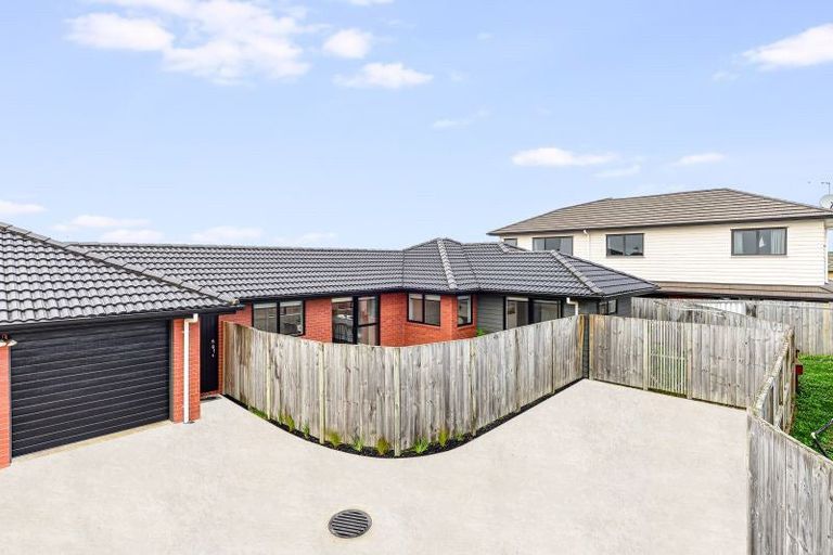 Photo of property in 5 Manawaroa Close, Grandview Heights, Hamilton, 3200