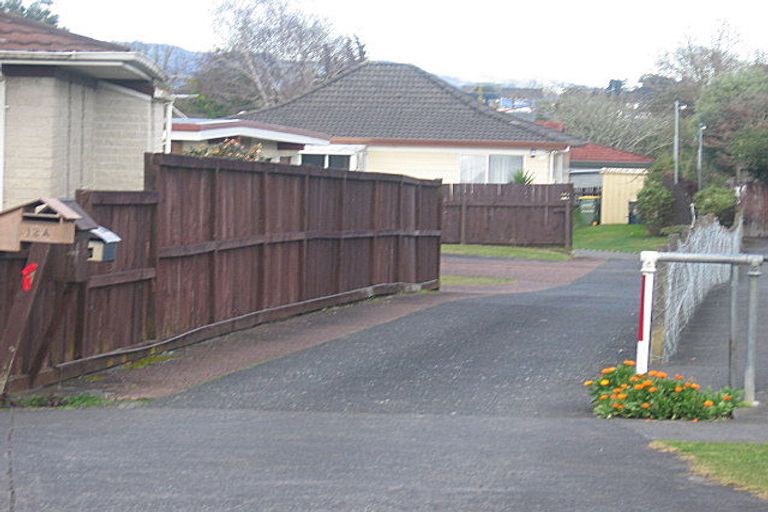 Photo of property in 14 Youngs Road, Papakura, 2110