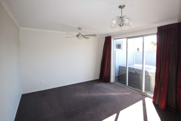 Photo of property in 73 Redcastle Road, Oamaru North, Oamaru, 9400