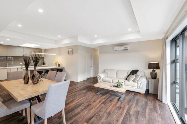 Photo of property in 41a Dalwood Crescent, Rolleston, 7614