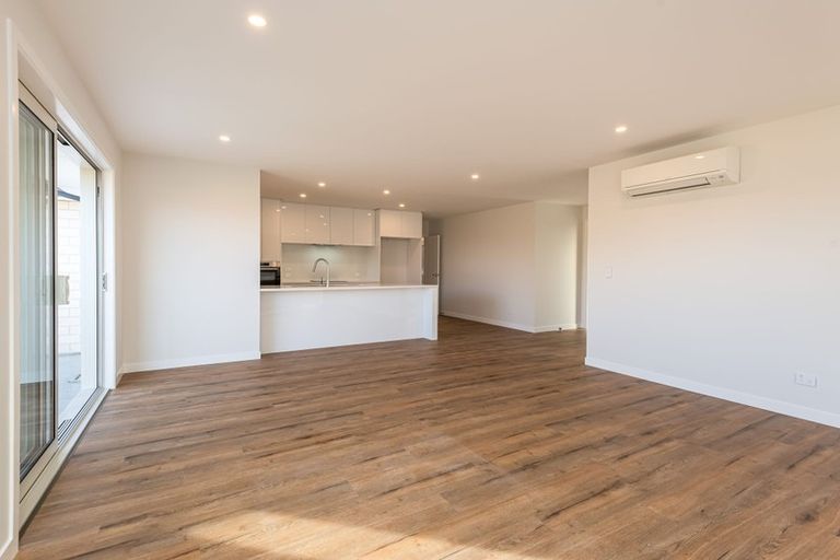 Photo of property in 27 Owaka Road, Wigram, Christchurch, 8025