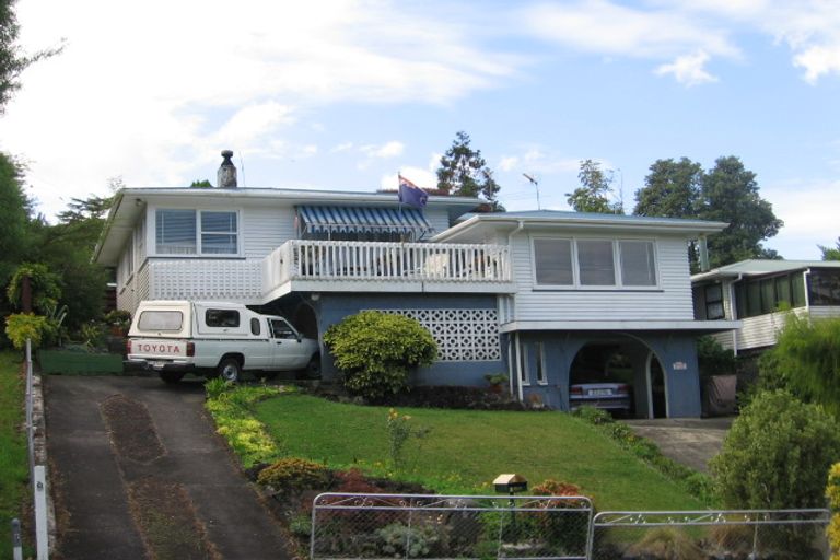 Photo of property in 8 Ragley Street, Titirangi, Auckland, 0604