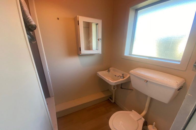 Photo of property in 1/206 Hastings Street East, Waltham, Christchurch, 8023