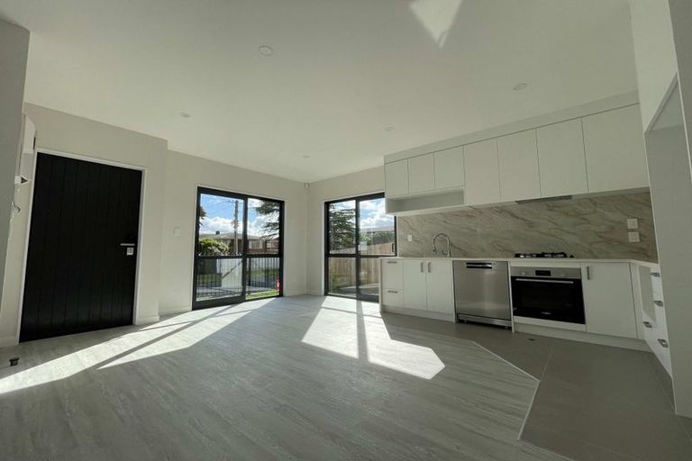 Photo of property in 20 Mervan Street, Mangere East, Auckland, 2024