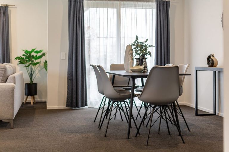 Photo of property in 26 Mooring Close, Whitby, Porirua, 5024